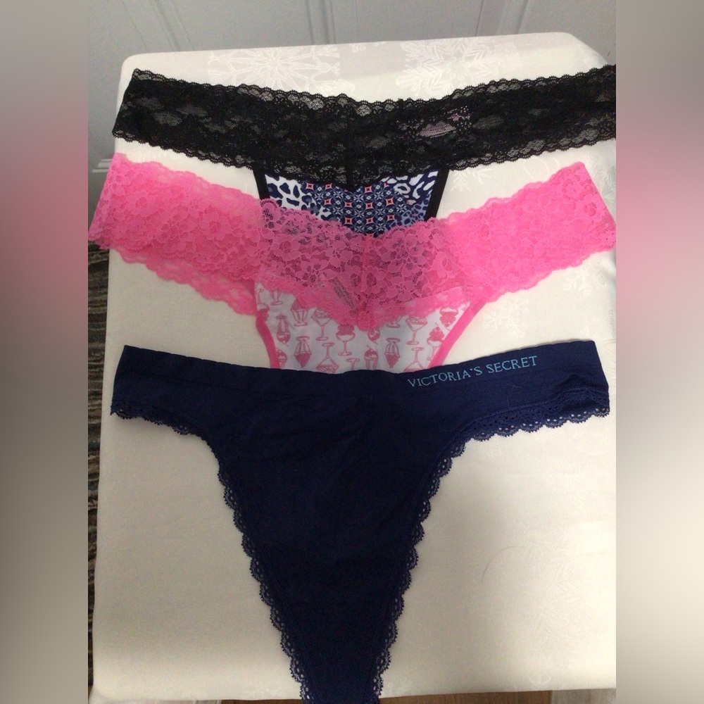 New Victoria’s Secret thongs